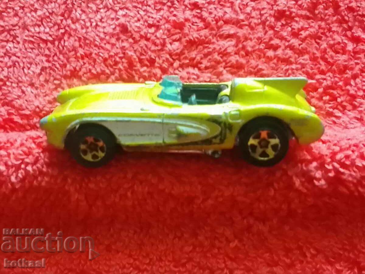 Стара малка метална кола CHINA 2001 HOT WHEELS CORVETTE с цена 21.50 лв. | € 10.99 Стара малка метална кола CHINA 2001 HOT WHEELS CORVETTE с цена 21.50 лв. | € 10.99