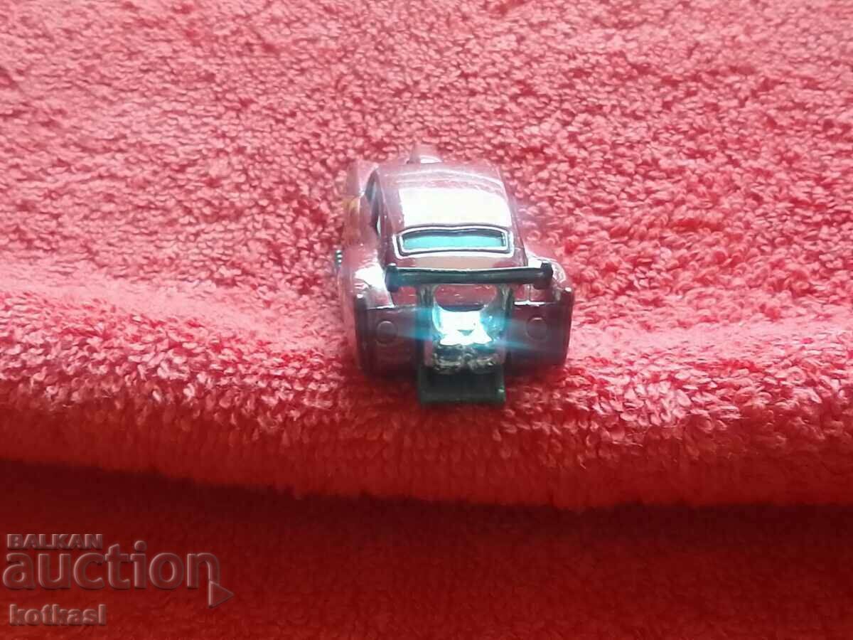 Old small metal car MALAYSIA 2001 HOT WHEELS JADED - 5 Old small metal car MALAYSIA 2001 HOT WHEELS JADED - 5
