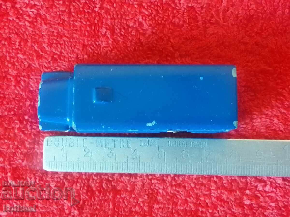 Old small metal bus CHINA EDOCAR Old small metal bus CHINA EDOCAR