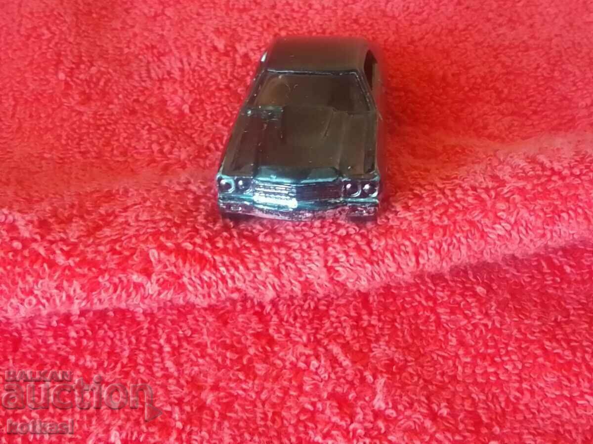 Auction Old metal car THAILAND 1998 HOT WHEELS CHEVELLE SS Auction Old metal car THAILAND 1998 HOT WHEELS CHEVELLE SS