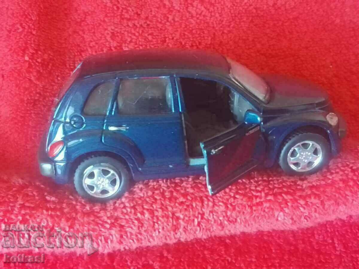 Delivery of Old metal car Maisto 1/39 CHINA 2000 Daimler Chrysler Delivery of Old metal car Maisto 1/39 CHINA 2000 Daimler Chrysler