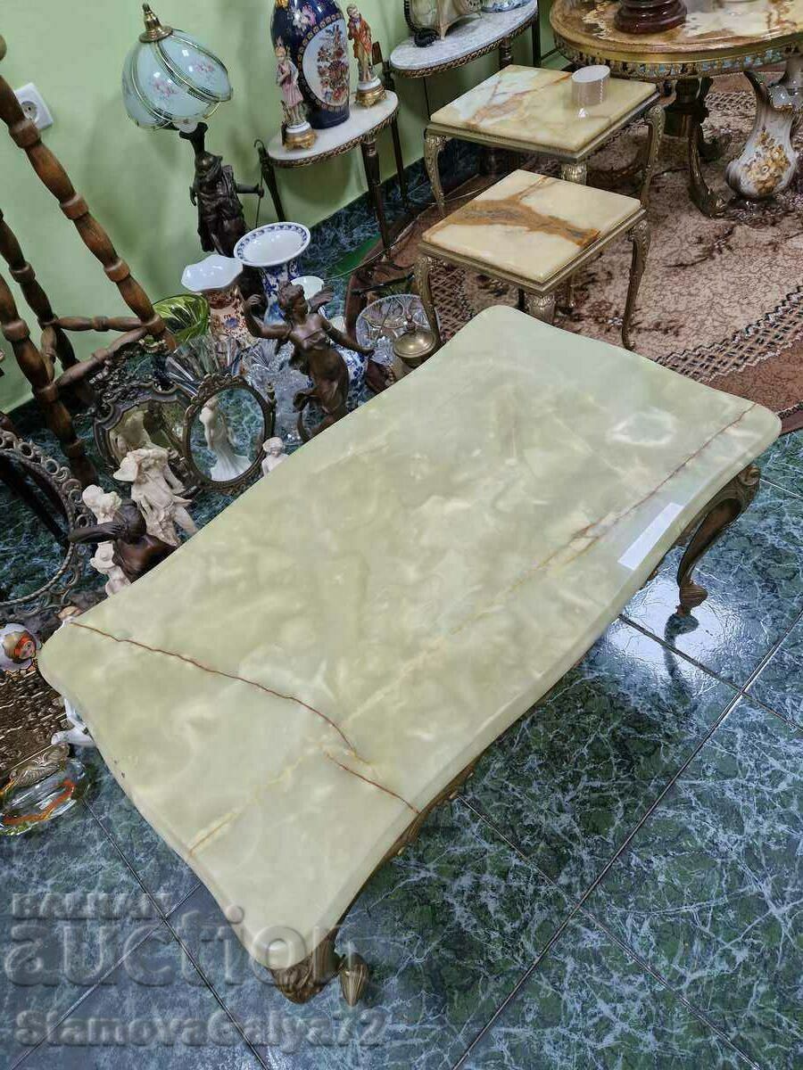 Ένα υπέροχο βελγικό μπρούτζινο τραπέζι αντίκα με όνυχα - 6 Ένα υπέροχο βελγικό μπρούτζινο τραπέζι αντίκα με όνυχα - 6