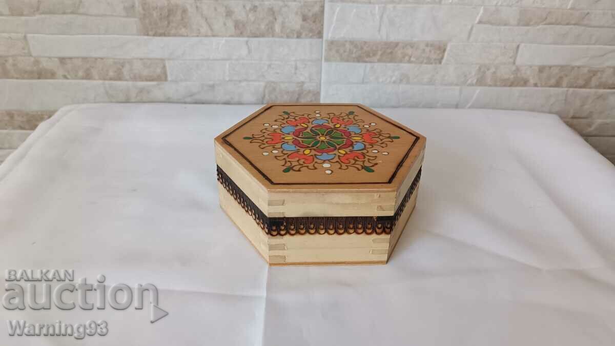 Auction  Old wooden box - hexagonal with pyrography - Bulgarian