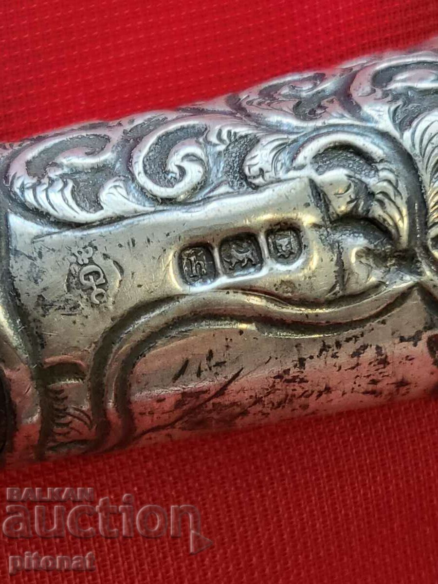 Antique cane silver rhinoceros horn with price 450.00 BGN | € 230.08 Antique cane silver rhinoceros horn with price 450.00 BGN | € 230.08