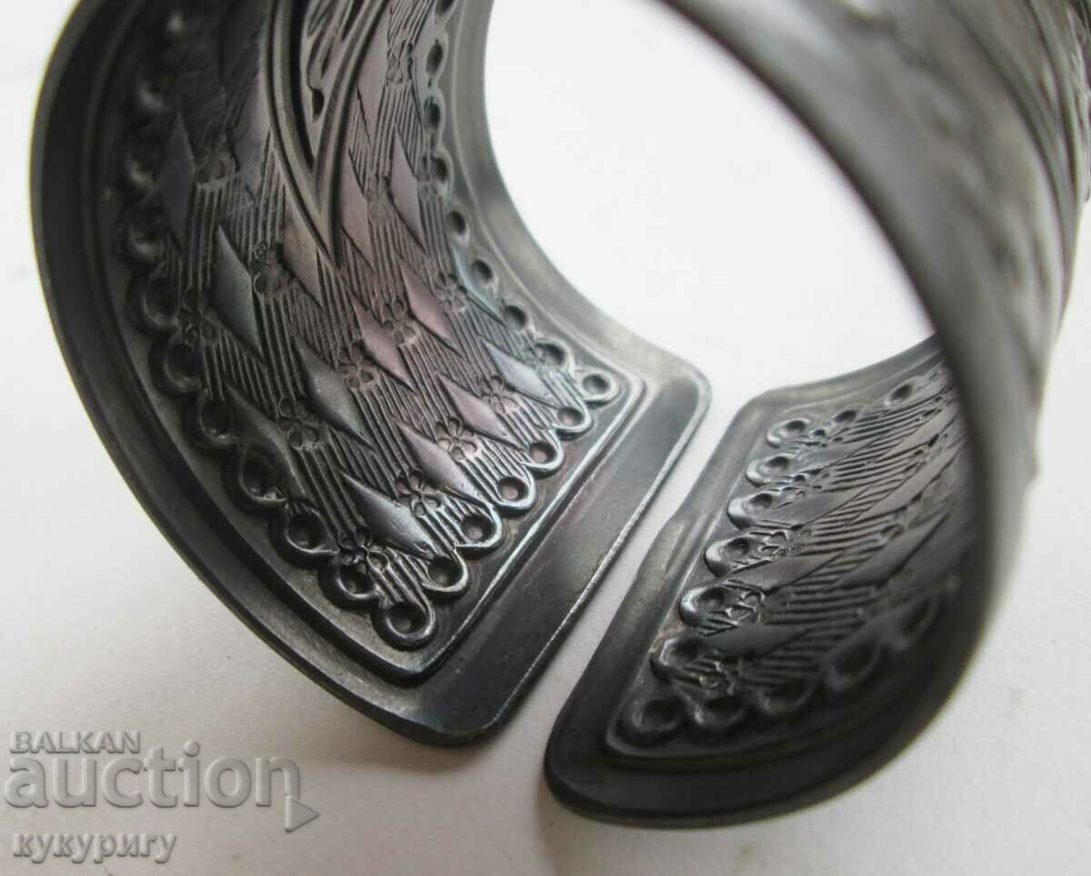 Beautiful old Russian USSR Soc napkin holder Melchior with price 40.00 BGN | € 20.45 Beautiful old Russian USSR Soc napkin holder Melchior with price 40.00 BGN | € 20.45