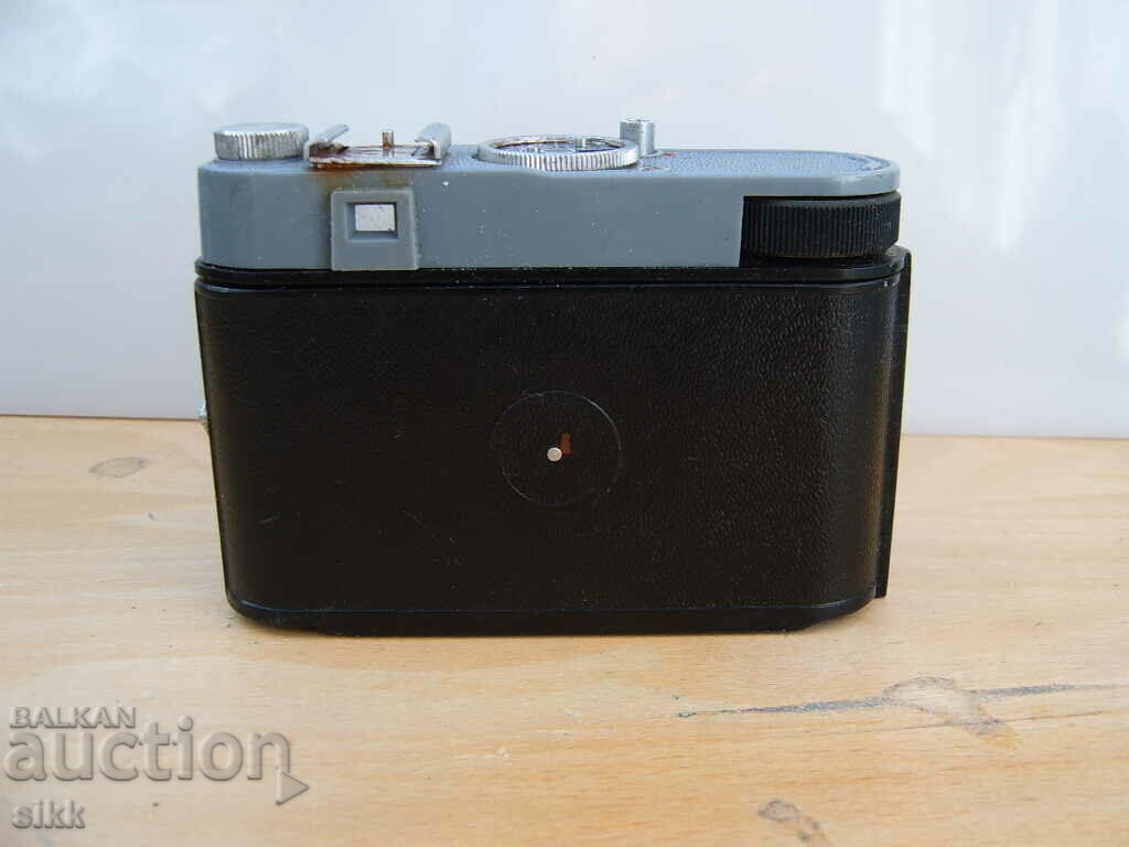 Camera Change vintage with price 15.00 BGN | € 7.67 Camera Change vintage with price 15.00 BGN | € 7.67