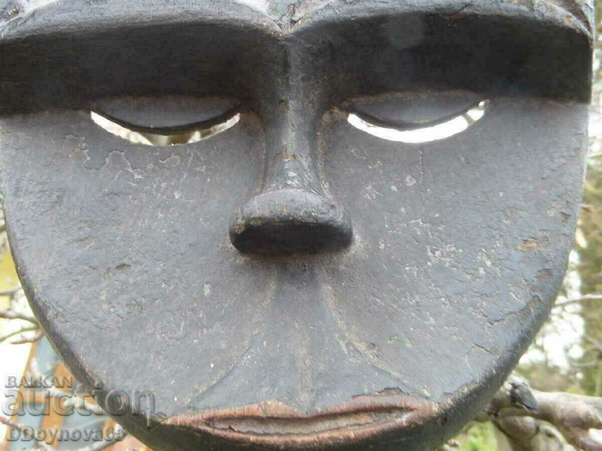 Old African mask - DAN - 5 Old African mask - DAN - 5