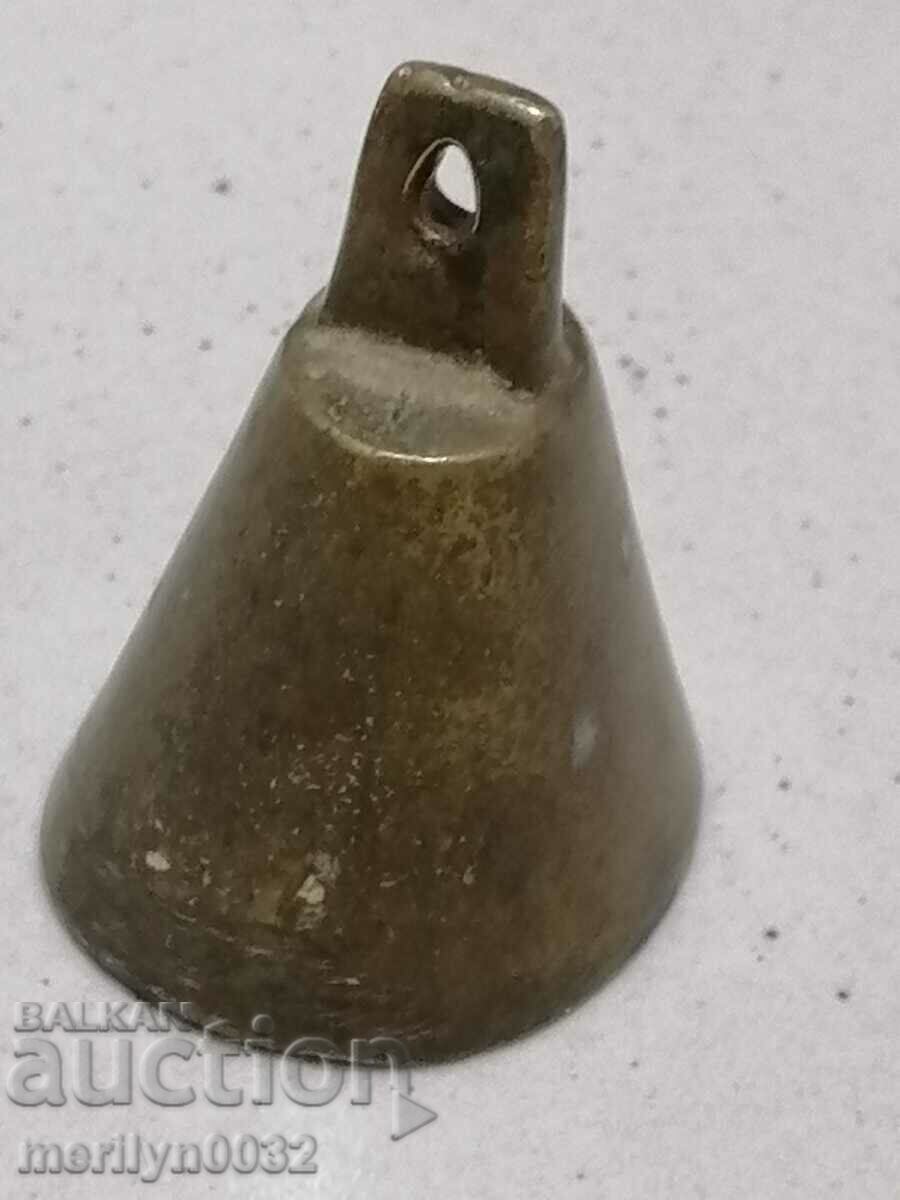 Ένα χάλκινο κουδούνι, κουδούνι, κουδούνι, παλαμάκια με τιμή 29.00 BGN | € 14.83 Ένα χάλκινο κουδούνι, κουδούνι, κουδούνι, παλαμάκια με τιμή 29.00 BGN | € 14.83