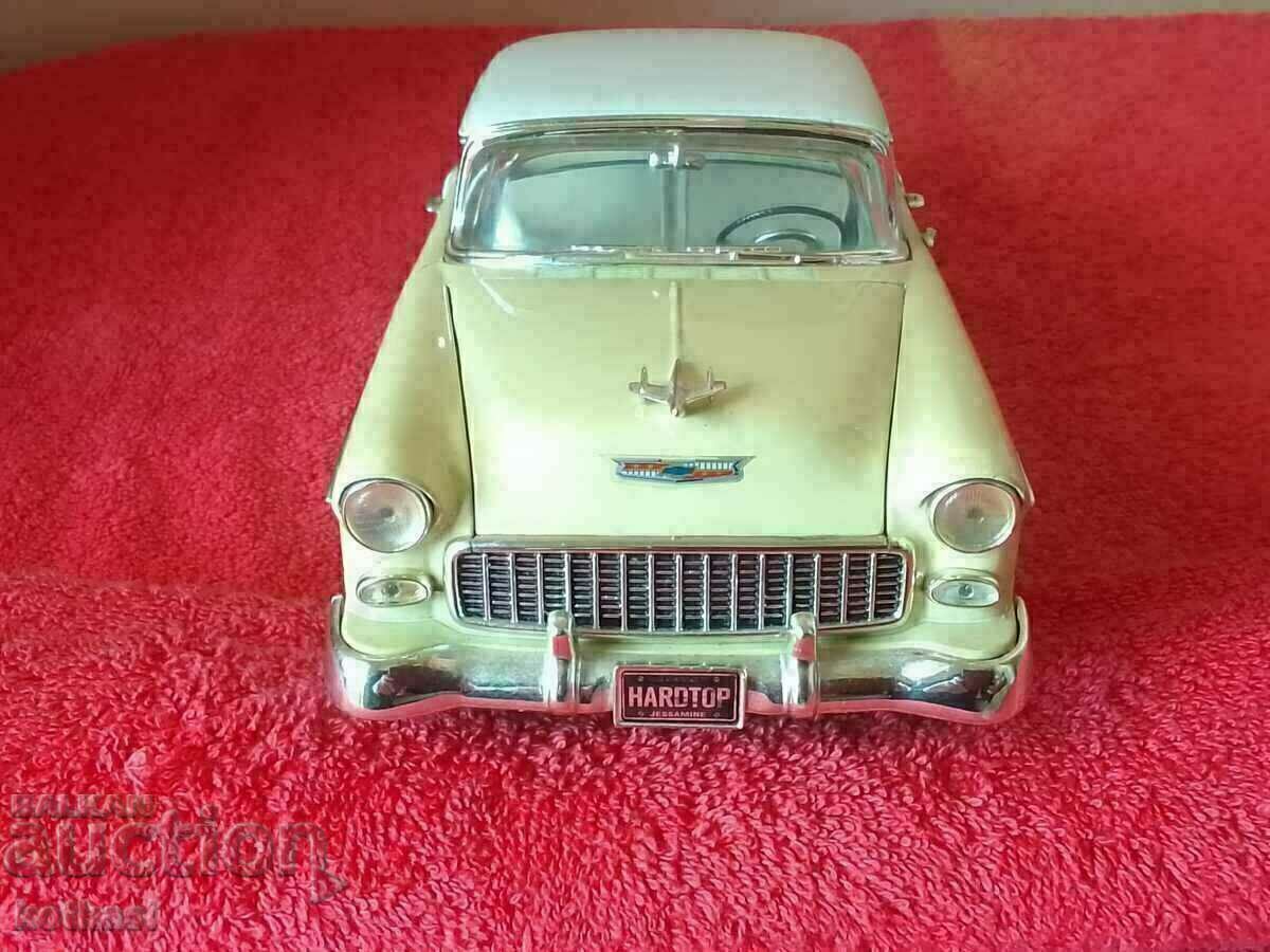 Auction model ERTL 1/18 CHEVROLET 1955 LICENSED GM CORPORATION Auction model ERTL 1/18 CHEVROLET 1955 LICENSED GM CORPORATION