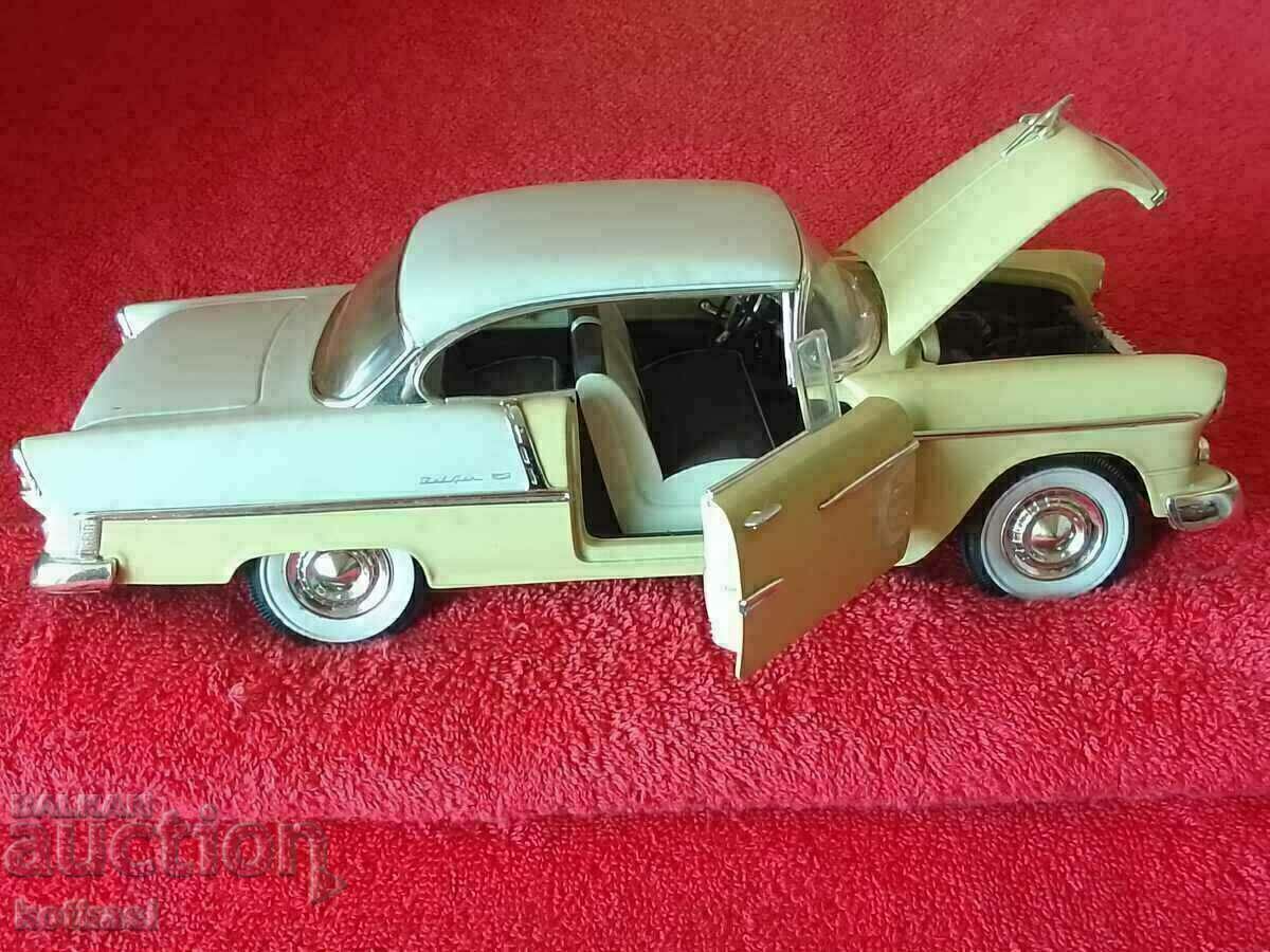 Delivery of model ERTL 1/18 CHEVROLET 1955 LICENSED GM CORPORATION Delivery of model ERTL 1/18 CHEVROLET 1955 LICENSED GM CORPORATION