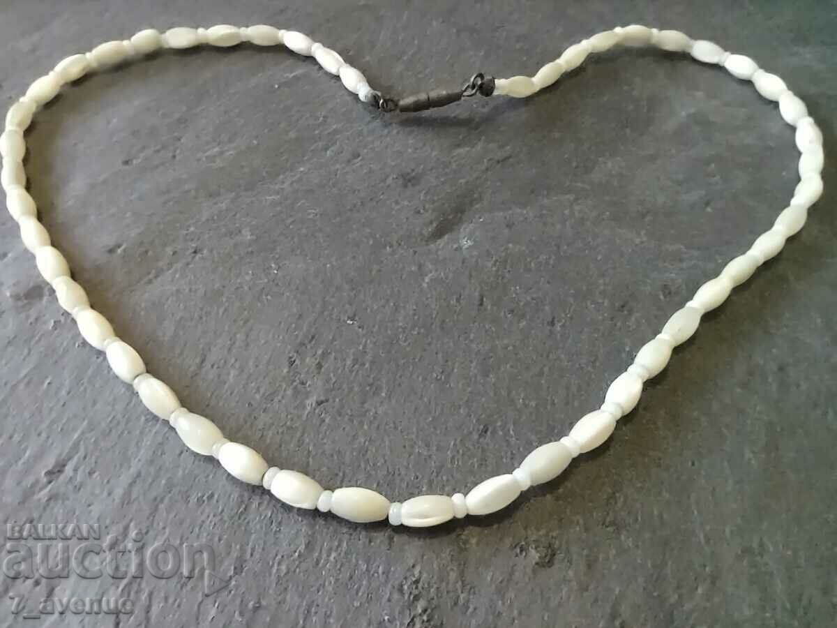 Колие гердан, стар накит 28.03.24 с цена 79.00 лв. | € 40.39 Колие гердан, стар накит 28.03.24 с цена 79.00 лв. | € 40.39