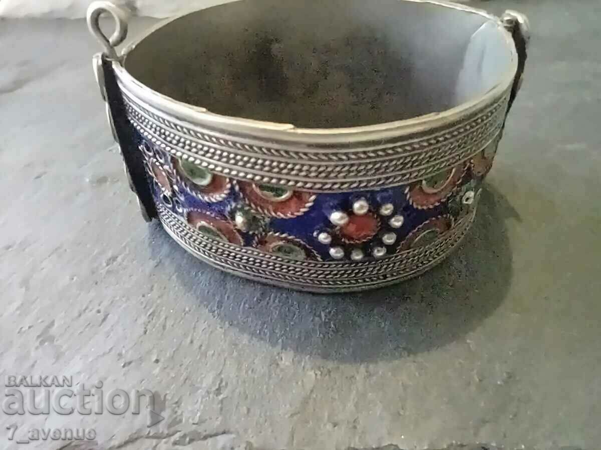 Bracelet old ethno jewelry, for costume, 28.03.24 with price 199.00 BGN | € 101.75 Bracelet old ethno jewelry, for costume, 28.03.24 with price 199.00 BGN | € 101.75