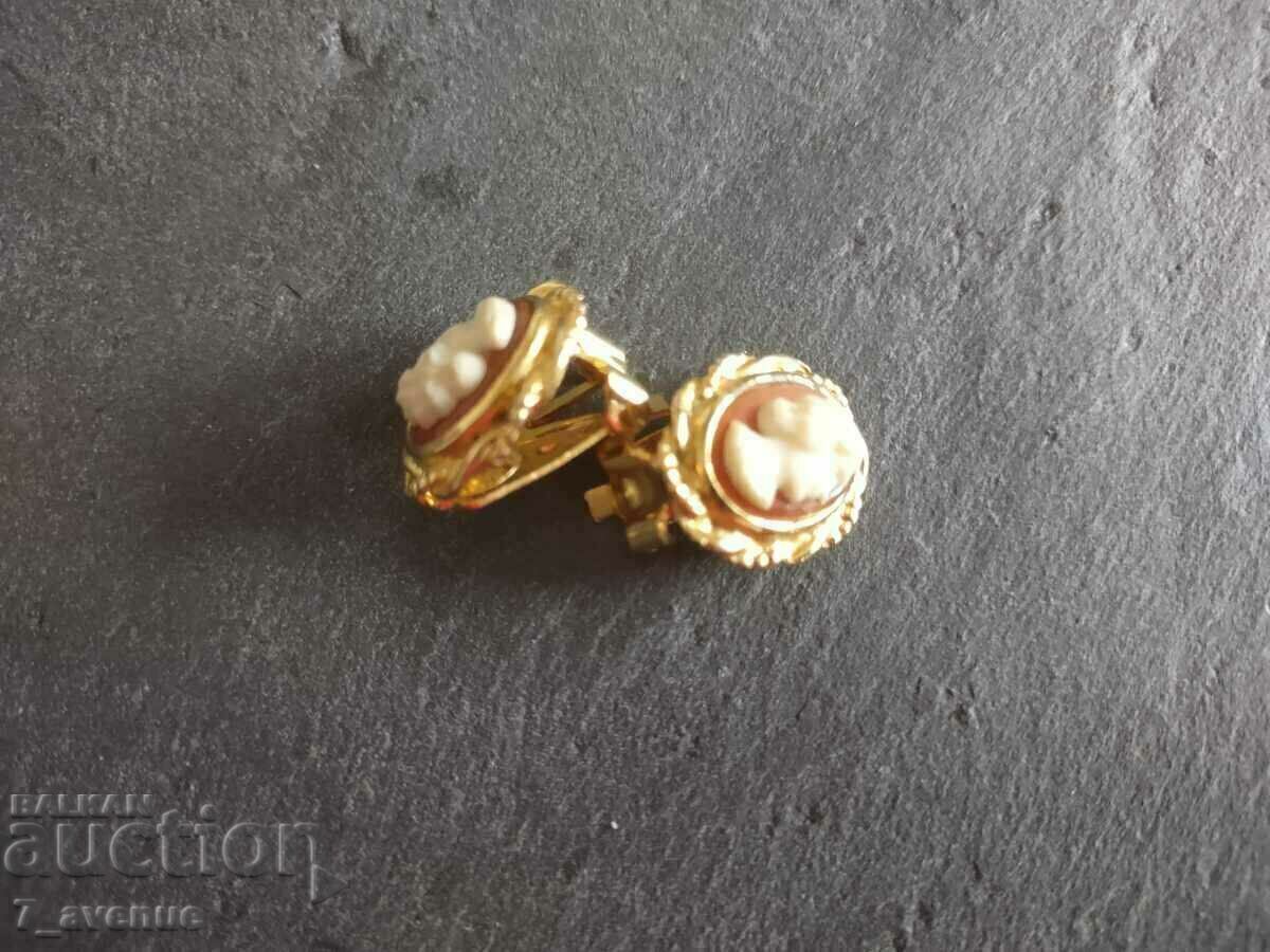 Livrarea Cercei cu clips, placati cu aur, 28.03.2024