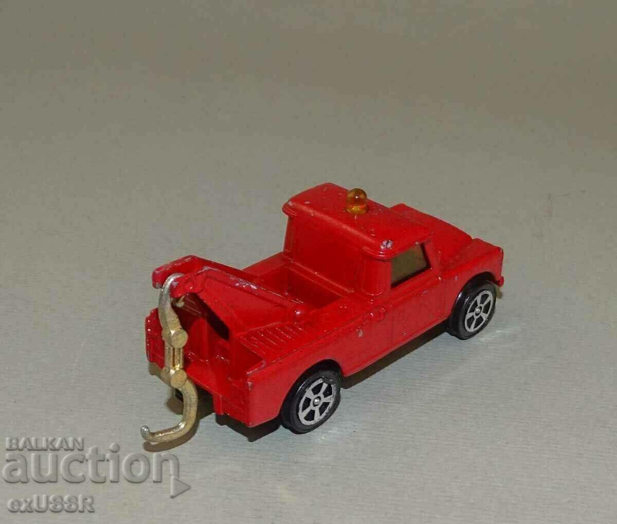 CORGI Land Rover Land Rover Pickup Carucior Car cu preț 15.00 BGN | € 7.67 CORGI Land Rover Land Rover Pickup Carucior Car cu preț 15.00 BGN | € 7.67