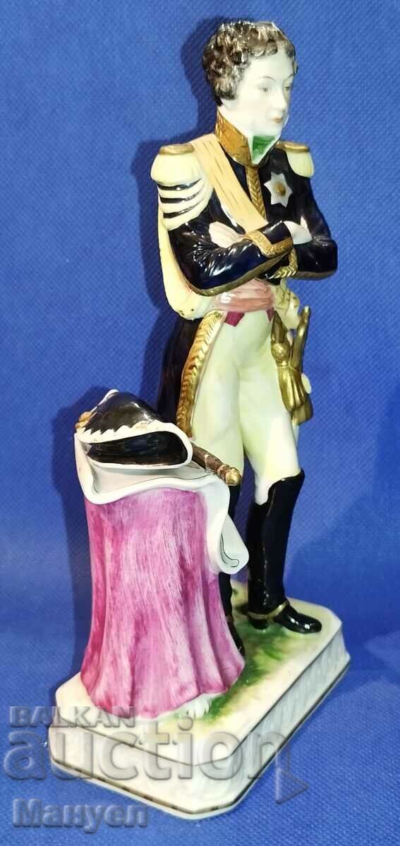 Auction Porcelain statuette of Marshall Sult, Rudolph Kamer. Auction Porcelain statuette of Marshall Sult, Rudolph Kamer.