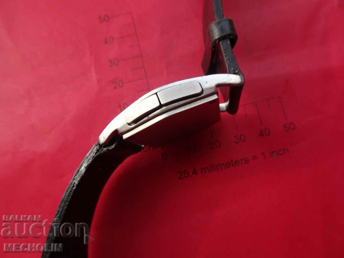 QUARTZ KONVERSE DIGITAL WATCH - 5 QUARTZ KONVERSE DIGITAL WATCH - 5