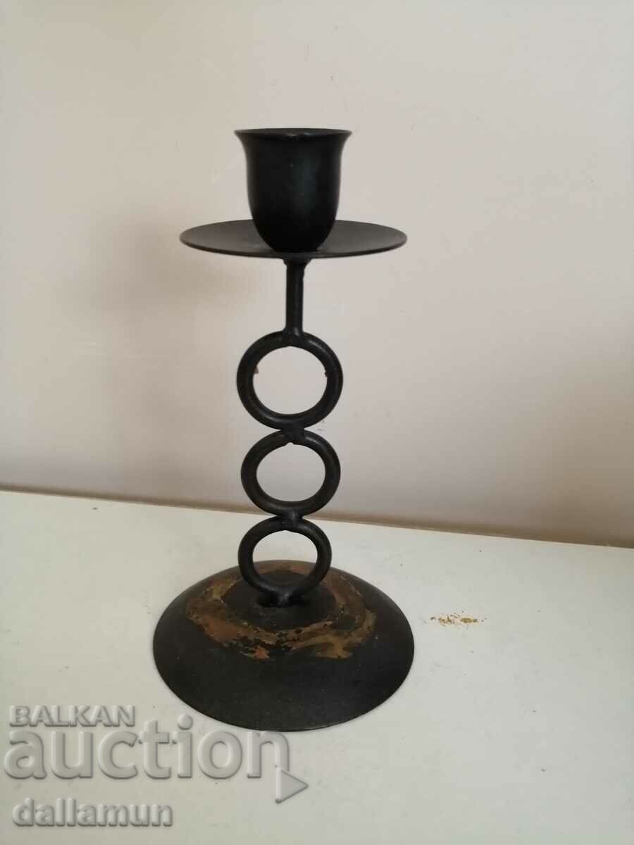 old metal candlestick 20 cm with price 10.00 BGN | € 5.11 old metal candlestick 20 cm with price 10.00 BGN | € 5.11
