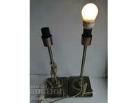 двойка стари настолни лампи с метална основа 40 см
