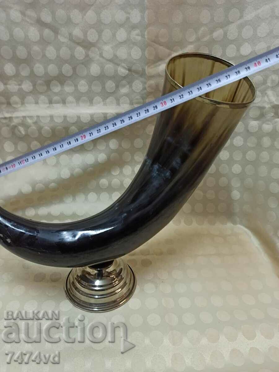 Livrarea Corn natural uriaș cu finisaj închis la culoare lustruit - Eichholtz