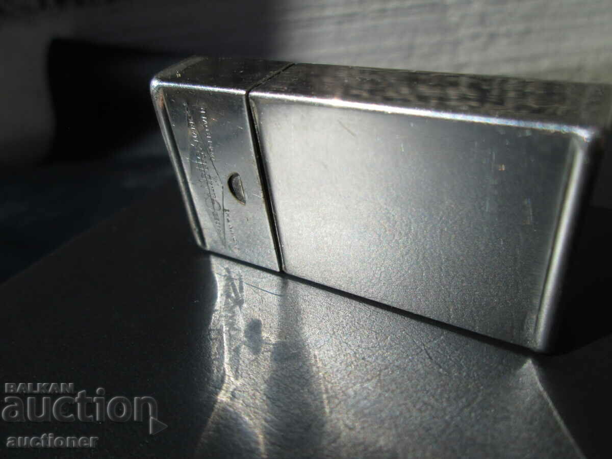 ANTIQUE SILVER PLATED GILLETTE RAZOR CASE with price 30.00 BGN | € 15.34 ANTIQUE SILVER PLATED GILLETTE RAZOR CASE with price 30.00 BGN | € 15.34