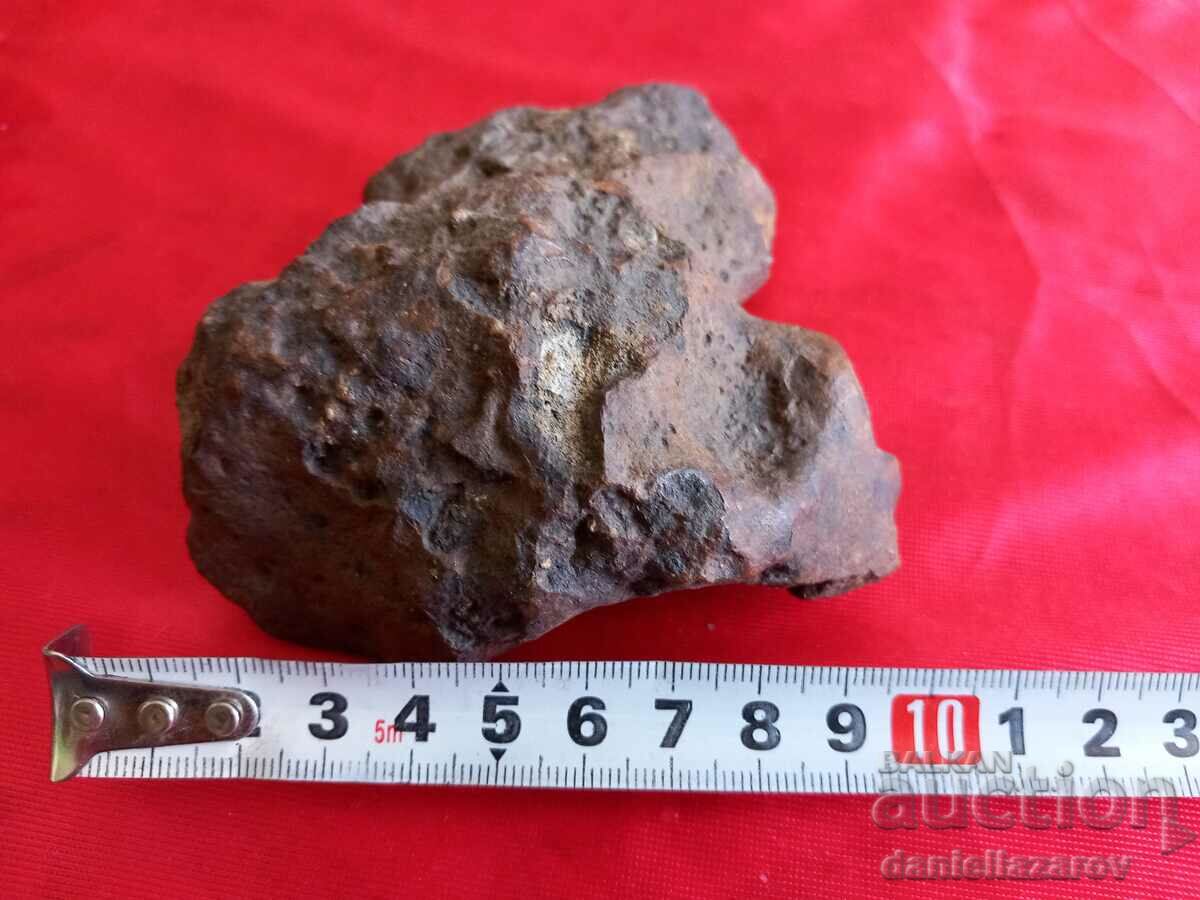 A large METEORITE - 5 A large METEORITE - 5