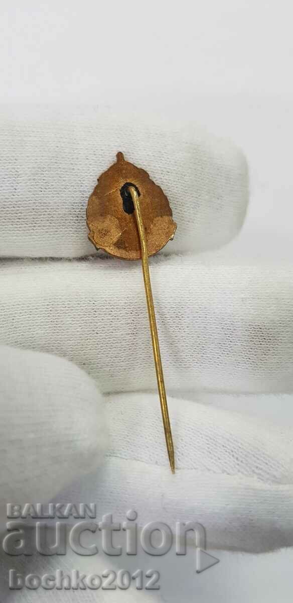 Аукцион Царска значка, знак на Червен кръст - Аз Служа Аукцион Царска значка, знак на Червен кръст - Аз Служа