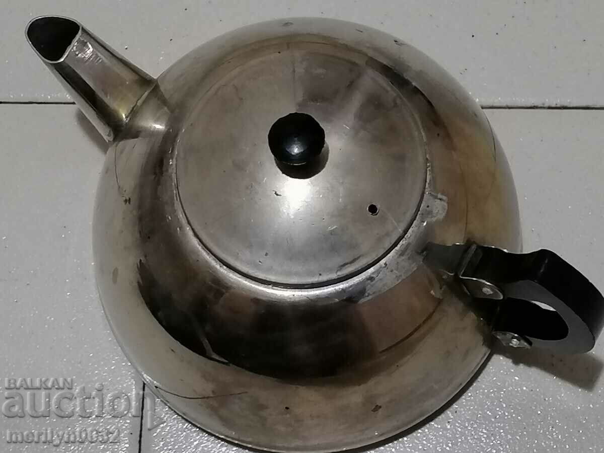 Παλιά τσαγιέρα με λαβή από βακελίτη ΕΣΣΔ με τιμή 45.00 BGN | € 23.01 Παλιά τσαγιέρα με λαβή από βακελίτη ΕΣΣΔ με τιμή 45.00 BGN | € 23.01