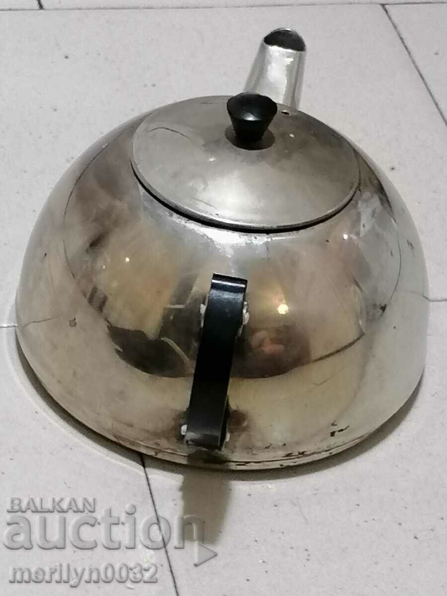 Δημοπρασία Παλιά τσαγιέρα με λαβή από βακελίτη ΕΣΣΔ Δημοπρασία Παλιά τσαγιέρα με λαβή από βακελίτη ΕΣΣΔ
