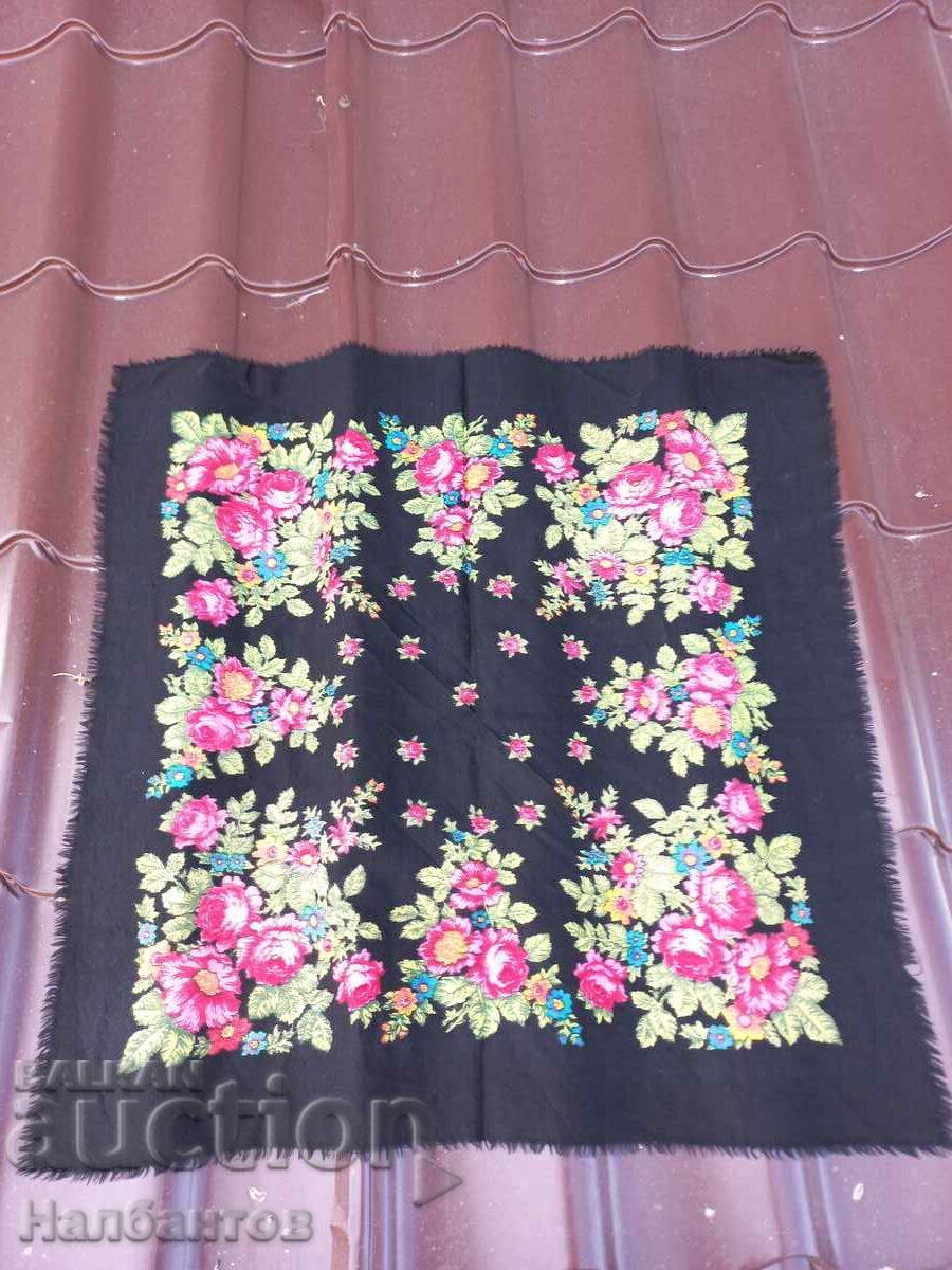 OLD HEAD TOWEL SCARF WEAR with price 220.00 BGN | € 112.48 OLD HEAD TOWEL SCARF WEAR with price 220.00 BGN | € 112.48