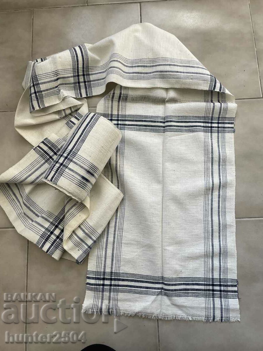 Towel - woven, cotton, 52/35 cm with price 4.95 BGN | € 2.53 Towel - woven, cotton, 52/35 cm with price 4.95 BGN | € 2.53