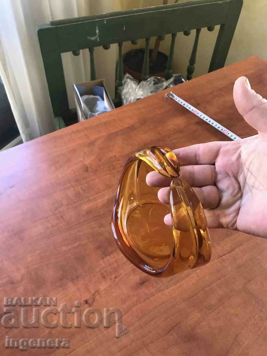 Delivery of BASKET GLASS EARLY SOCIETY GLASS BASKET Delivery of BASKET GLASS EARLY SOCIETY GLASS BASKET