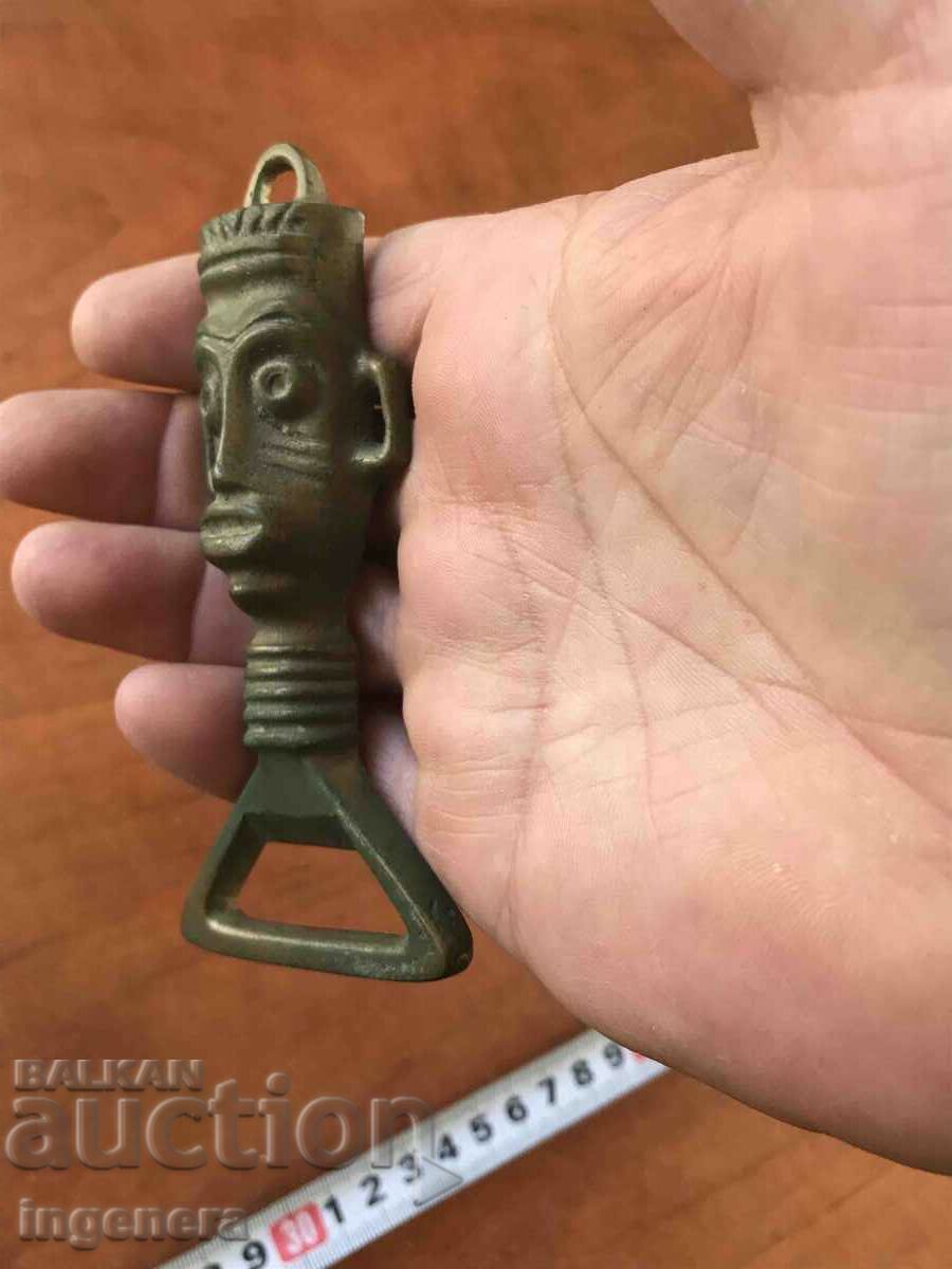 Delivery of OPENER METAL BRONZE CAST OLD TOOL Delivery of OPENER METAL BRONZE CAST OLD TOOL