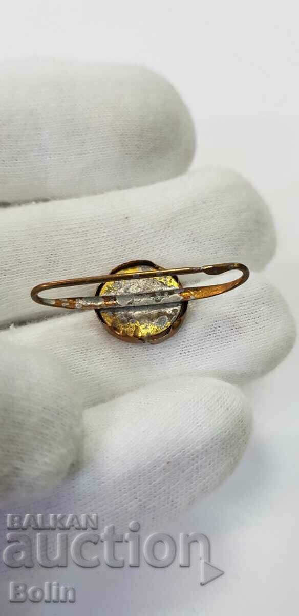 A beautiful gilded brooch with Tsar Boris III and Queen Joanna - 7 A beautiful gilded brooch with Tsar Boris III and Queen Joanna - 7