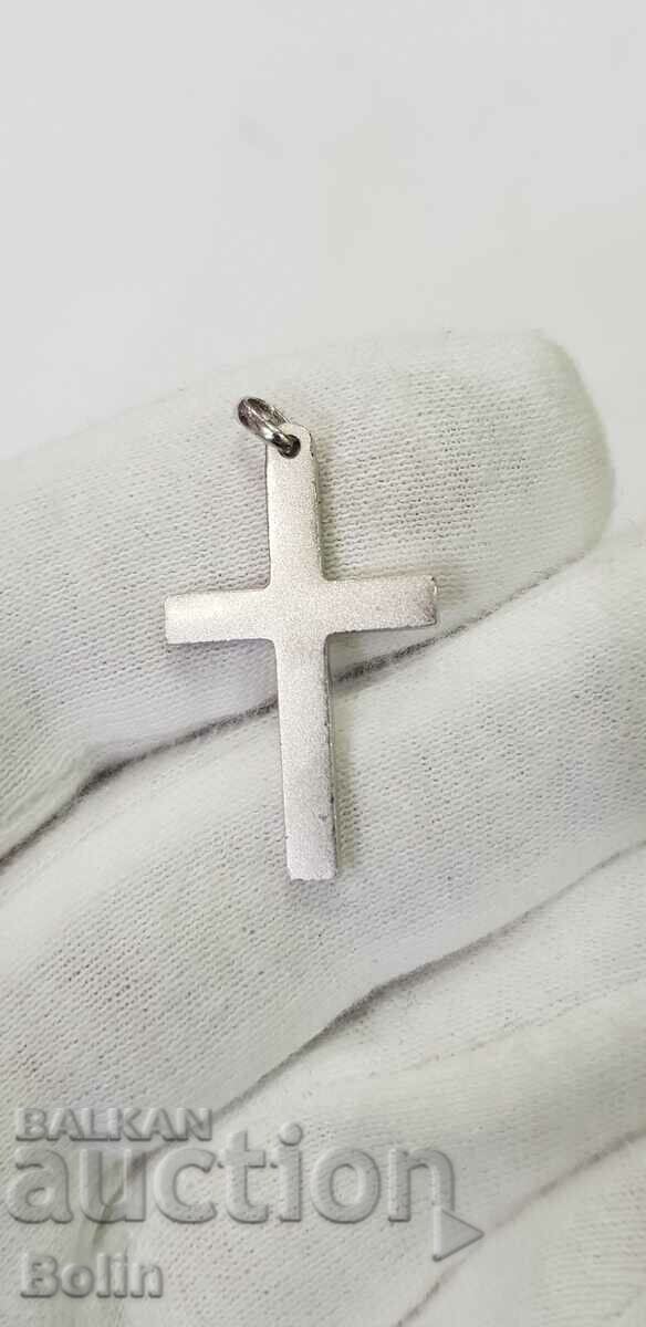 Auction Stylish silver modern cross with Jesus Christ 925 BC. Auction Stylish silver modern cross with Jesus Christ 925 BC.