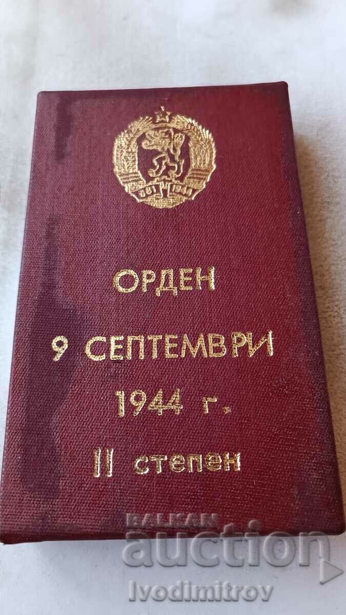 Auction Order of the Ninth of September 1944 Without swords II degree WITH DECREE Auction Order of the Ninth of September 1944 Without swords II degree WITH DECREE