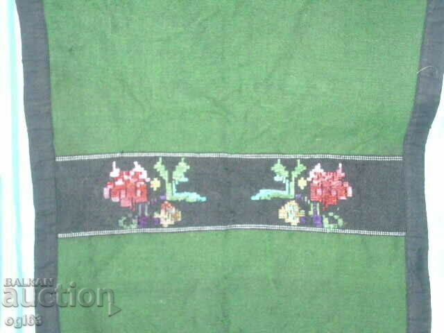 Ποδιά κοστουμιών με τιμή 40.00 BGN | € 20.45 Ποδιά κοστουμιών με τιμή 40.00 BGN | € 20.45