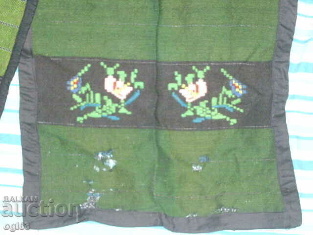 Παράδοση Ποδιά κοστουμιών Παράδοση Ποδιά κοστουμιών