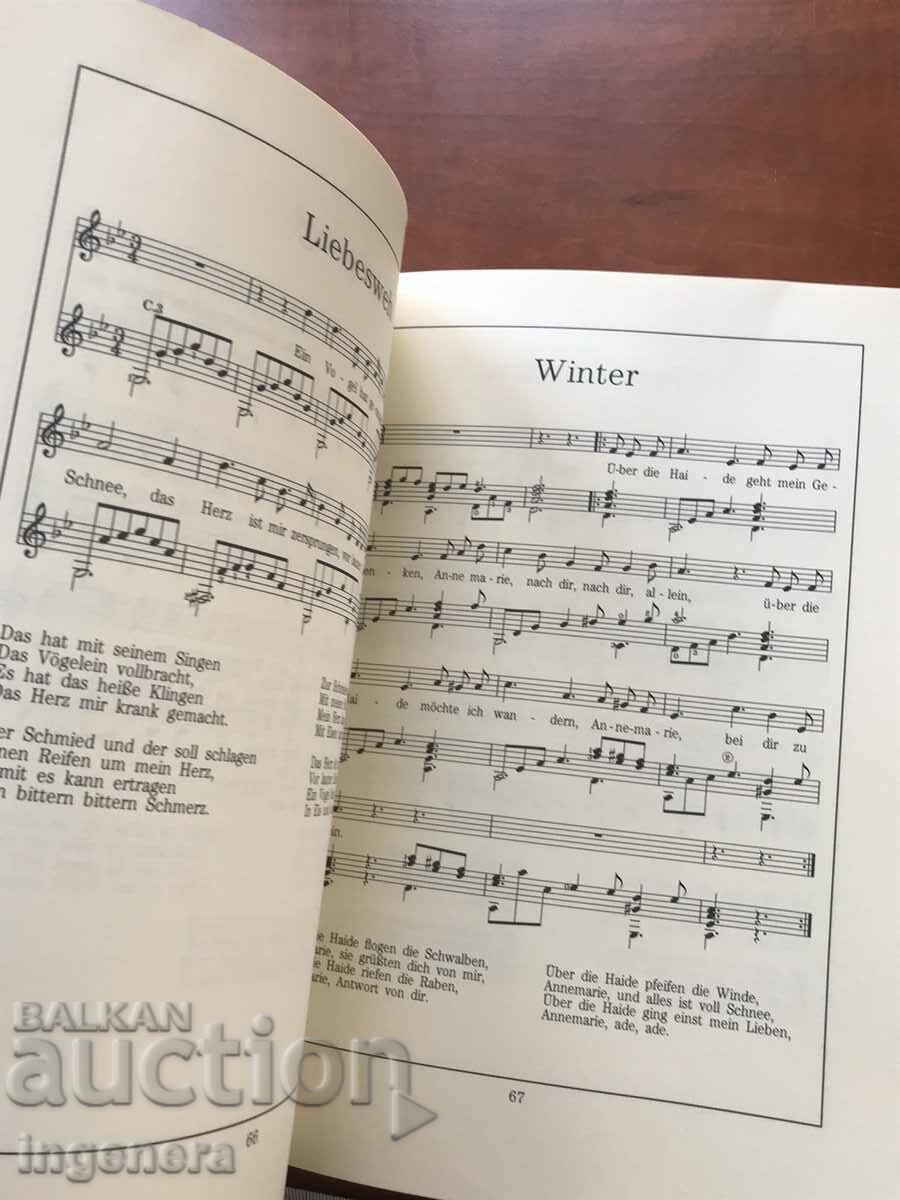 BOOK OF OVER 75 SONGS WITH SHEETS FOR GUITAR-GERMAN - 7