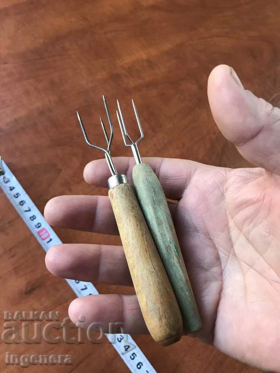 TRINITE TOOL FOR PICKING OUT HOT POTATOES - 5 TRINITE TOOL FOR PICKING OUT HOT POTATOES - 5