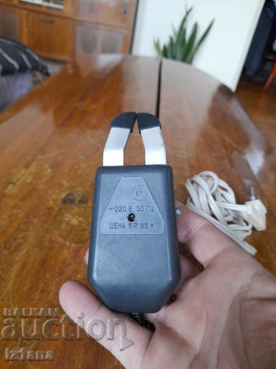 Old Device for demagnetizing watches Fenix UR-1 with price 85.00 BGN | € 43.46 Old Device for demagnetizing watches Fenix UR-1 with price 85.00 BGN | € 43.46