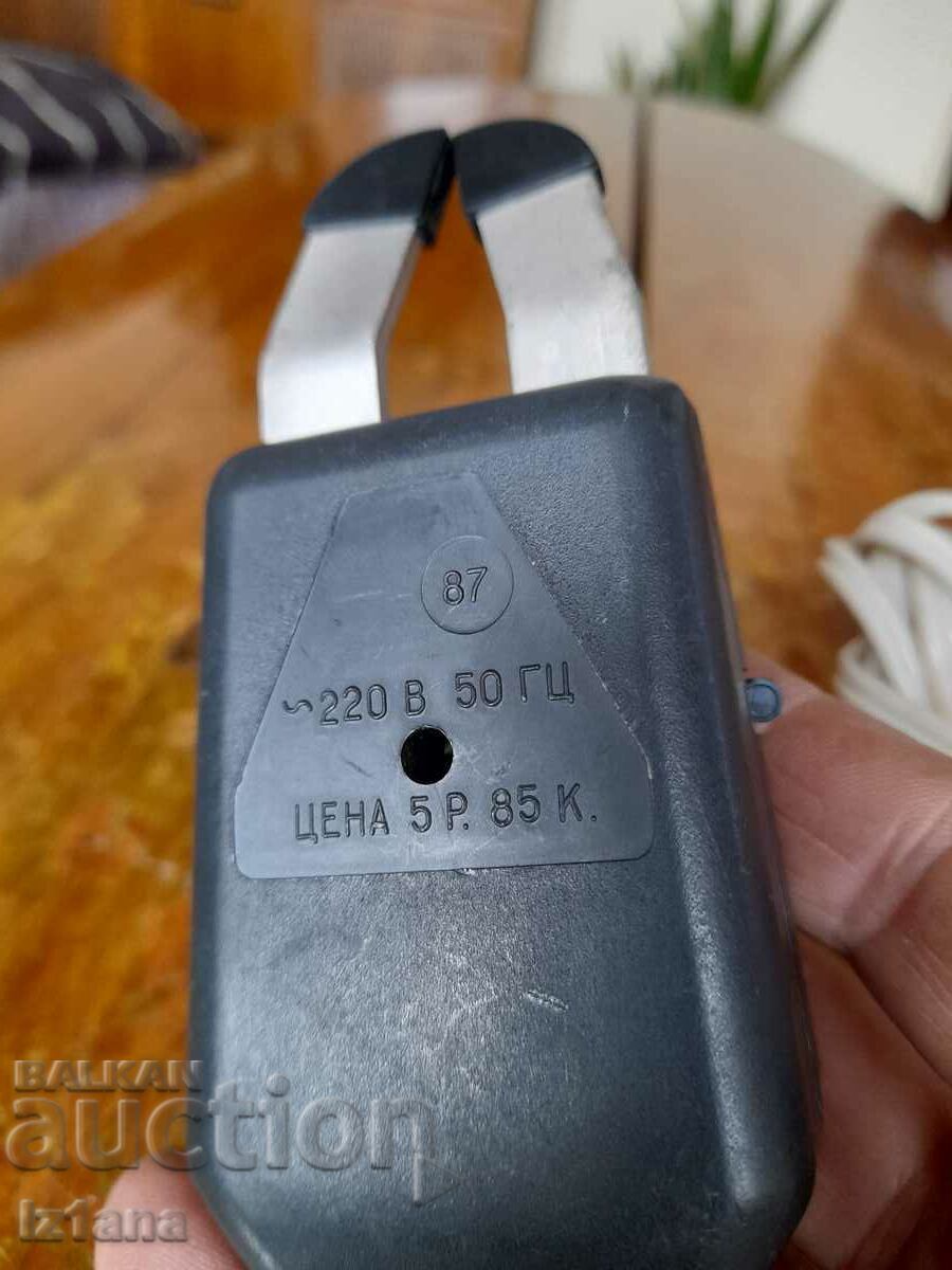 Auction Old Device for demagnetizing watches Fenix UR-1 Auction Old Device for demagnetizing watches Fenix UR-1