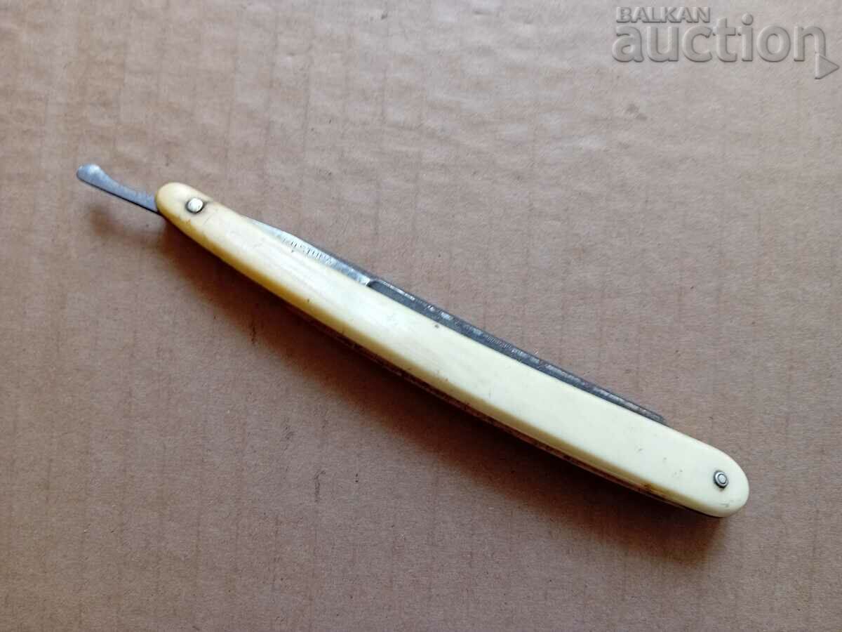 vintage razor razor razor with price 25.00 BGN | € 12.78