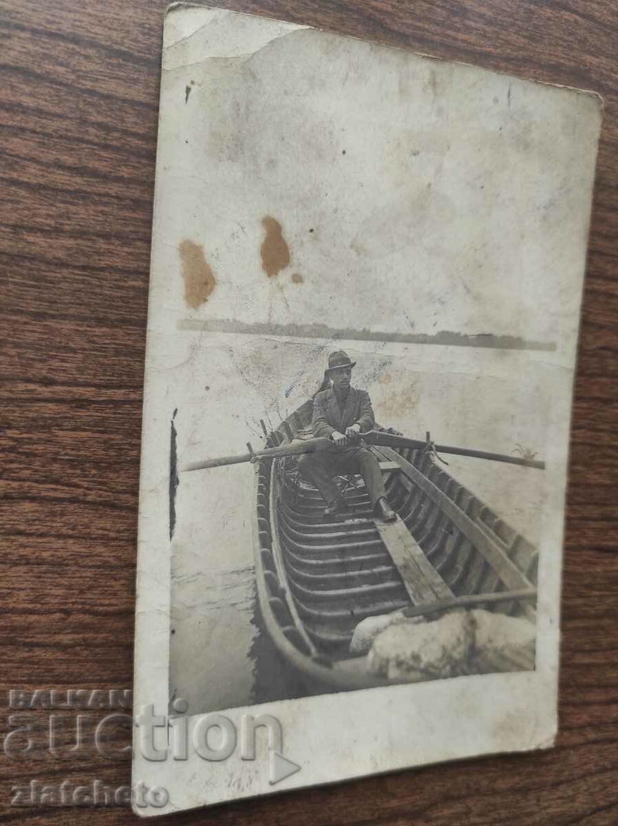 Old photo Kingdom of Bulgaria - Lodkar. Scrap with price 10.00 BGN | € 5.11 Old photo Kingdom of Bulgaria - Lodkar. Scrap with price 10.00 BGN | € 5.11