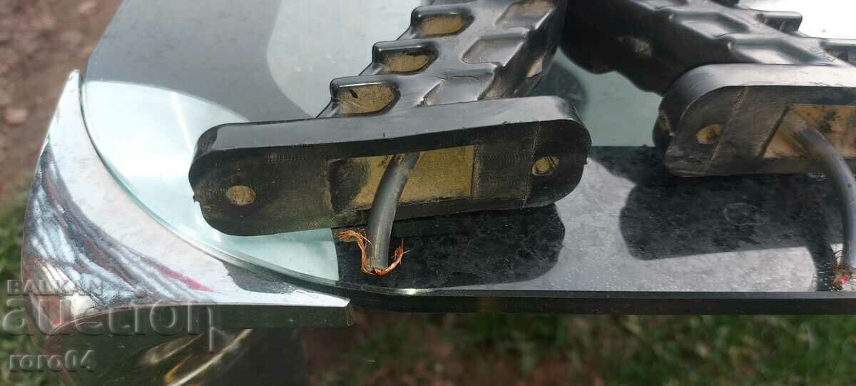 Delivery of INDICATORS - RUBBER - PAIR Delivery of INDICATORS - RUBBER - PAIR