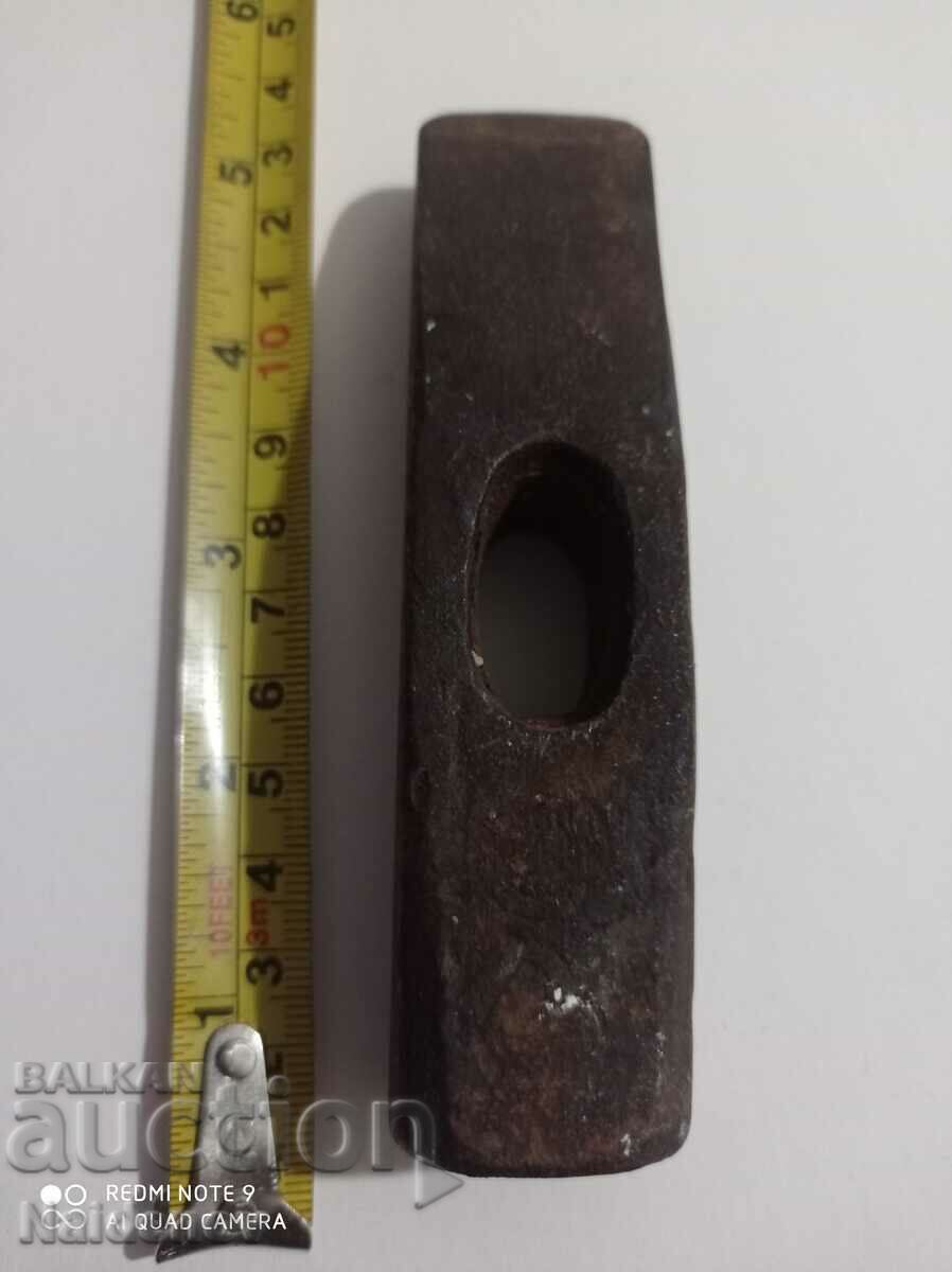 Σφυρί από τη σόκα με τιμή 20.00 BGN | € 10.23 Σφυρί από τη σόκα με τιμή 20.00 BGN | € 10.23