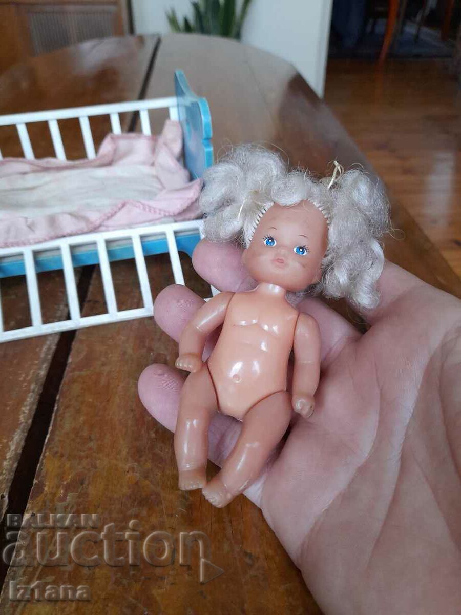Old baby doll with price 32.00 BGN | € 16.36 Old baby doll with price 32.00 BGN | € 16.36
