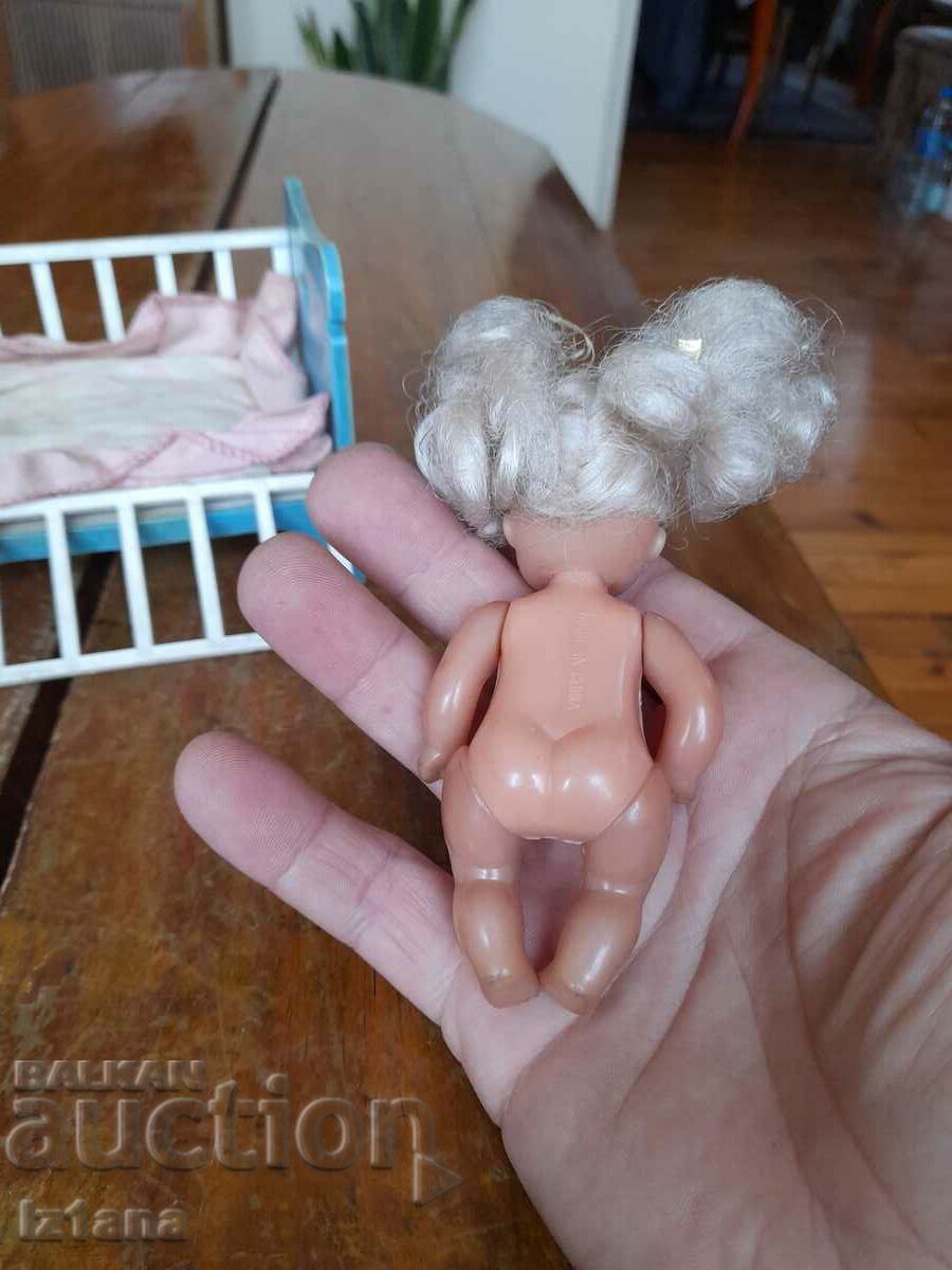 Auction Old baby doll Auction Old baby doll