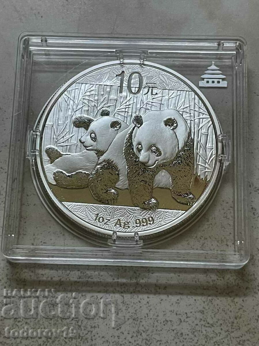 Auction 30 g Silver Chinese Panda 2010 Auction 30 g Silver Chinese Panda 2010