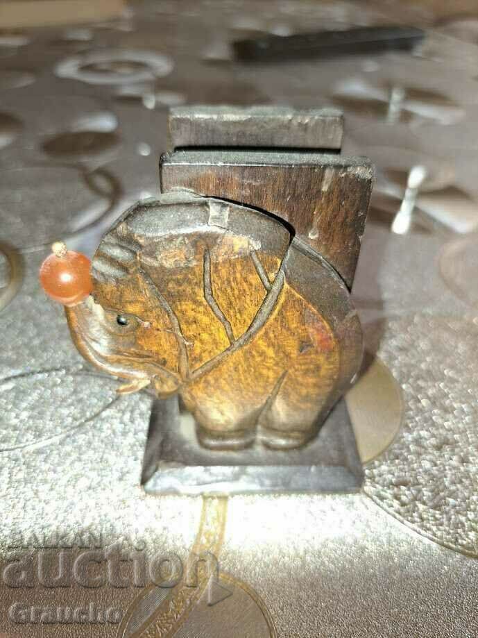 Δημοπρασία Σπιρτόκουτα για συλλογή Δημοπρασία Σπιρτόκουτα για συλλογή