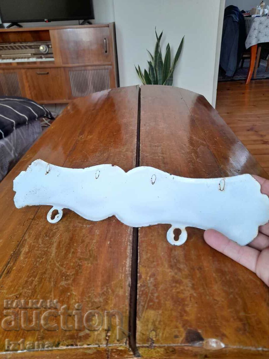 Delivery of Old enamel hanger Delivery of Old enamel hanger